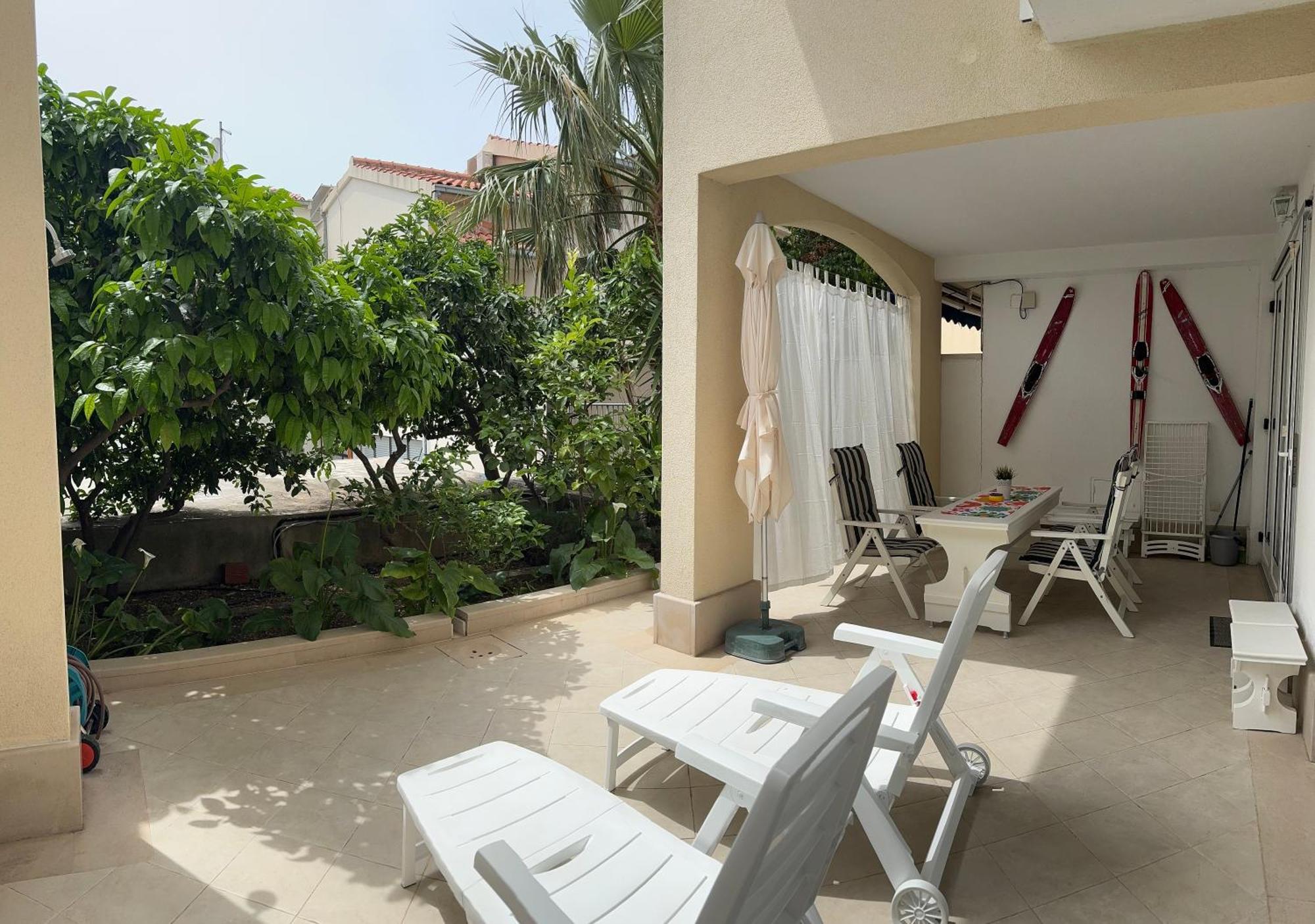 Villa Viden Apartments Tucepi Exterior photo