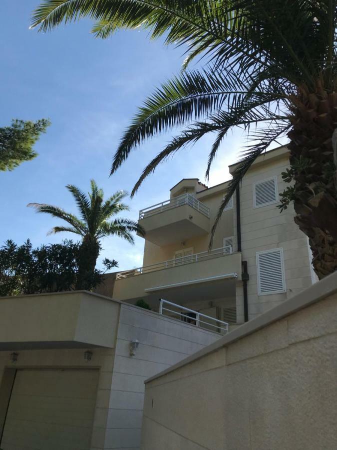Villa Viden Apartments Tucepi Exterior photo